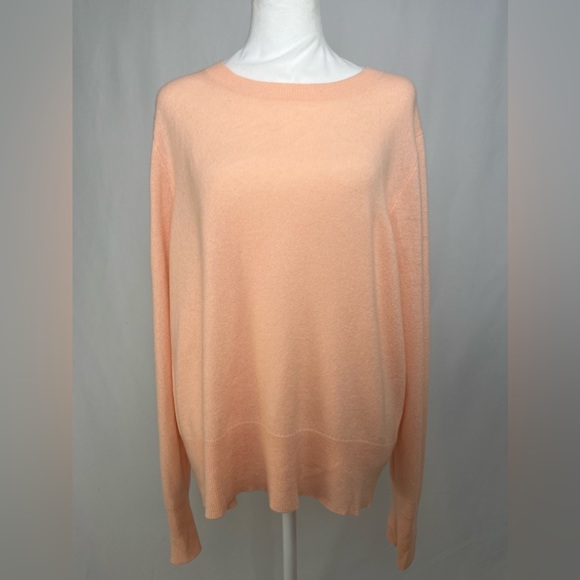 J. Crew Tops - NEW / Cashmere classic-fit crewneck sweater / B001